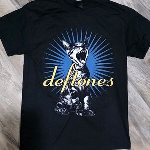 Deftones 2025 North American Tour Shirt Large